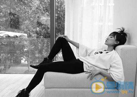 刘洛汐黑白写真 刘洛汐高清写真_刘洛汐高清剧照