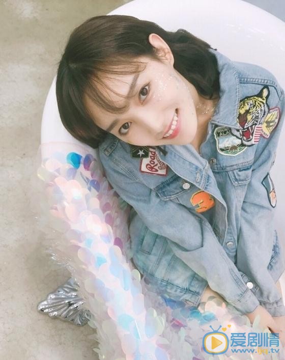 洪佳宁花儿写真 洪佳宁高清写真_洪佳宁高清剧照