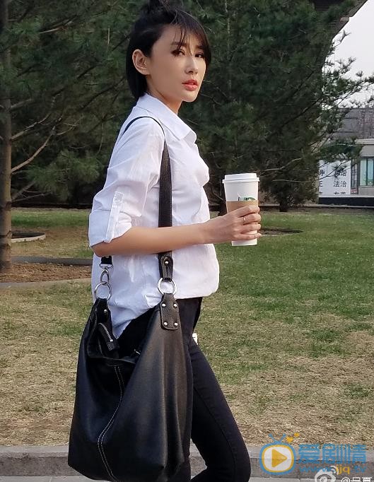 吕夏葳旅行生活照 吕夏葳高清写真_吕夏葳高清剧照