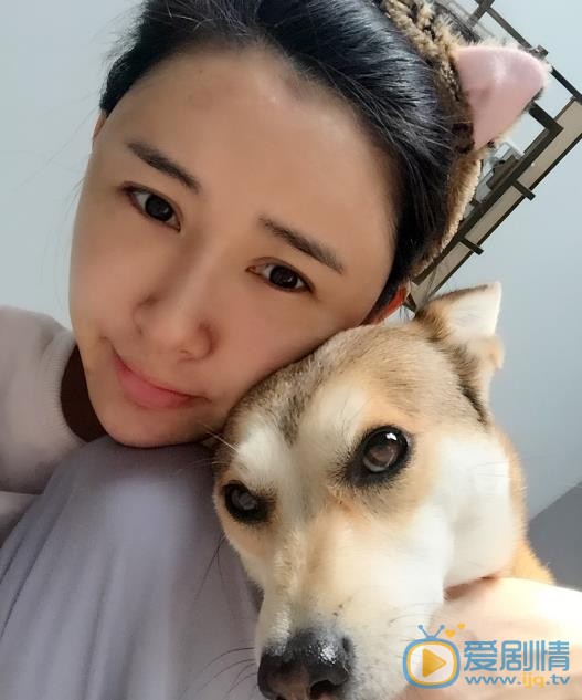 吕夏葳素颜照 吕夏葳高清写真_吕夏葳高清剧照