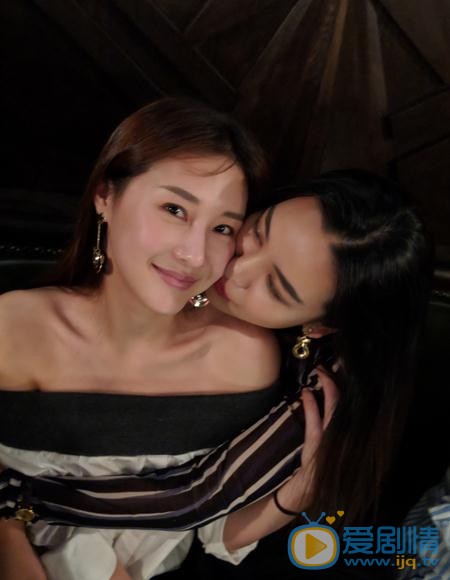 鲍丹与人合照 鲍丹高清写真_鲍丹高清剧照