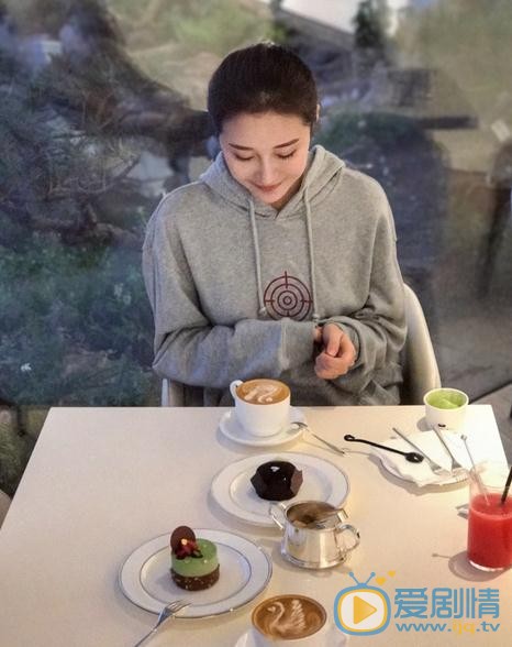 鲍丹生活照 鲍丹高清写真_鲍丹高清剧照