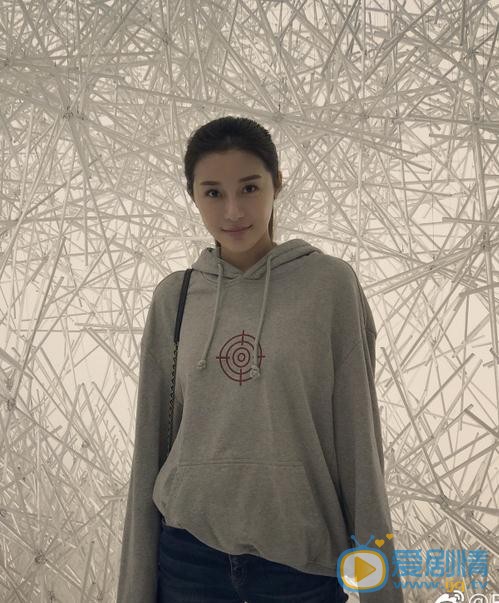 鲍丹生活照 鲍丹高清写真_鲍丹高清剧照