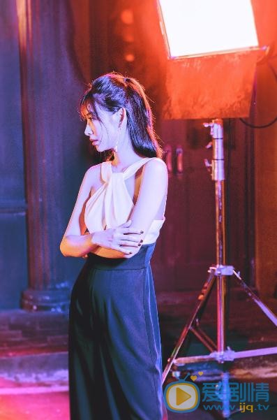 温雅气质写真 温雅高清写真_温雅高清剧照