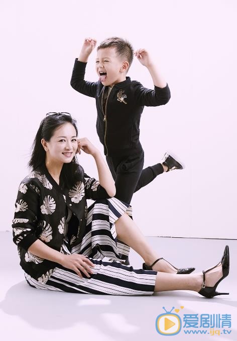 涓子家人合照 涓子家人合照