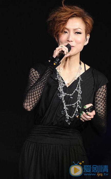 郑秀文演唱会照 郑秀文高清写真_郑秀文高清剧照