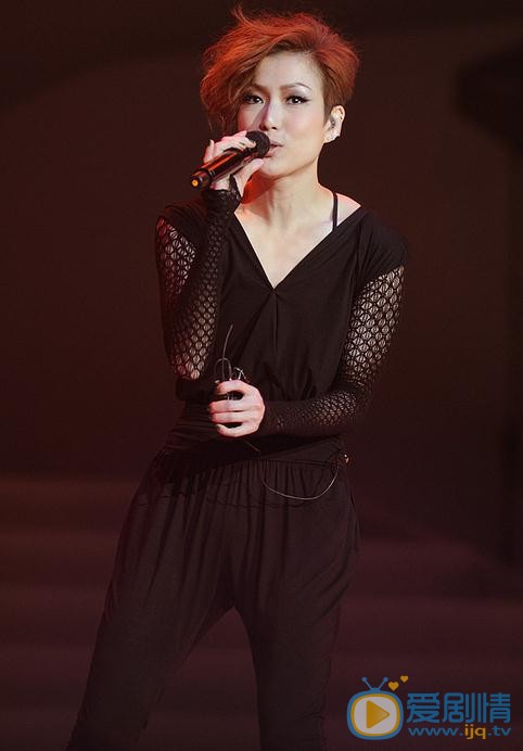 郑秀文演唱会照 郑秀文高清写真_郑秀文高清剧照