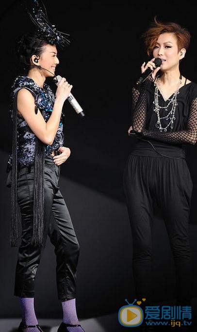郑秀文演唱会照 郑秀文高清写真_郑秀文高清剧照