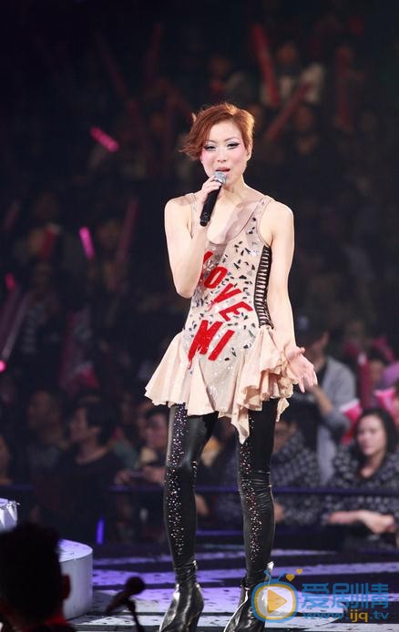 郑秀文演唱会照 郑秀文高清写真_郑秀文高清剧照