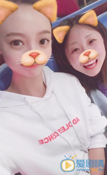 林源与人合照 林源高清写真_林源高清剧照