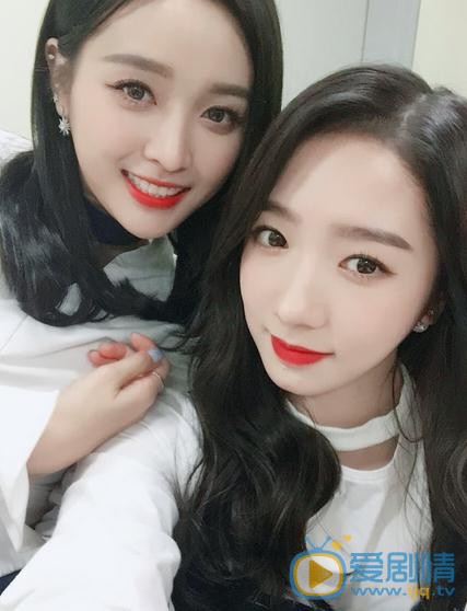 孟美岐与人合照 孟美岐高清写真_孟美岐高清剧照