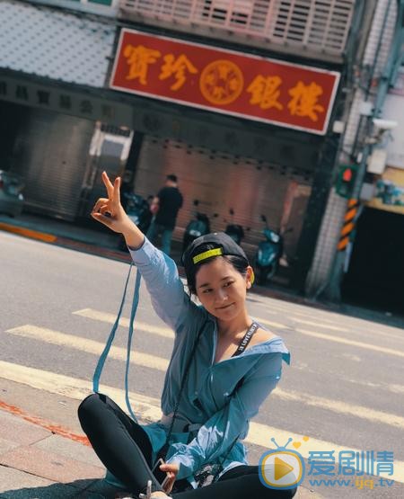 苗青生活照 苗青高清写真_苗青高清剧照
