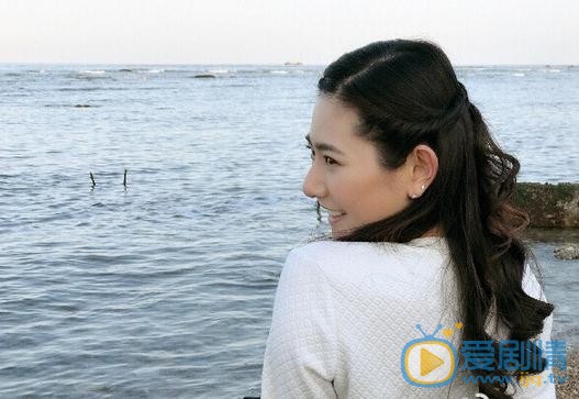 苗青海边写真 苗青高清写真_苗青高清剧照