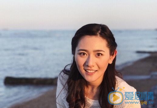 苗青海边写真 苗青高清写真_苗青高清剧照