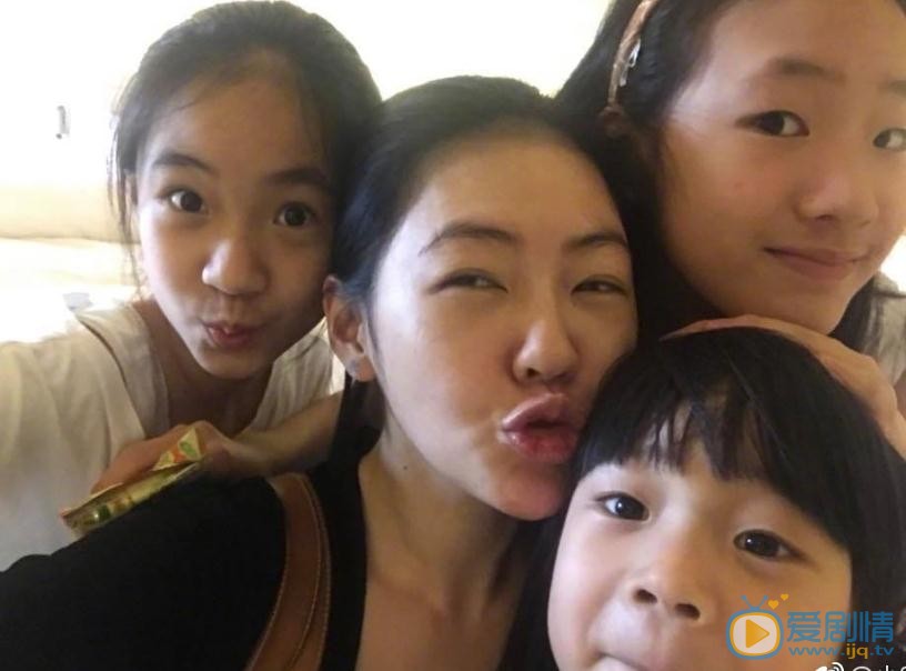 徐熙娣家人照 徐熙娣高清写真_徐熙娣高清剧照