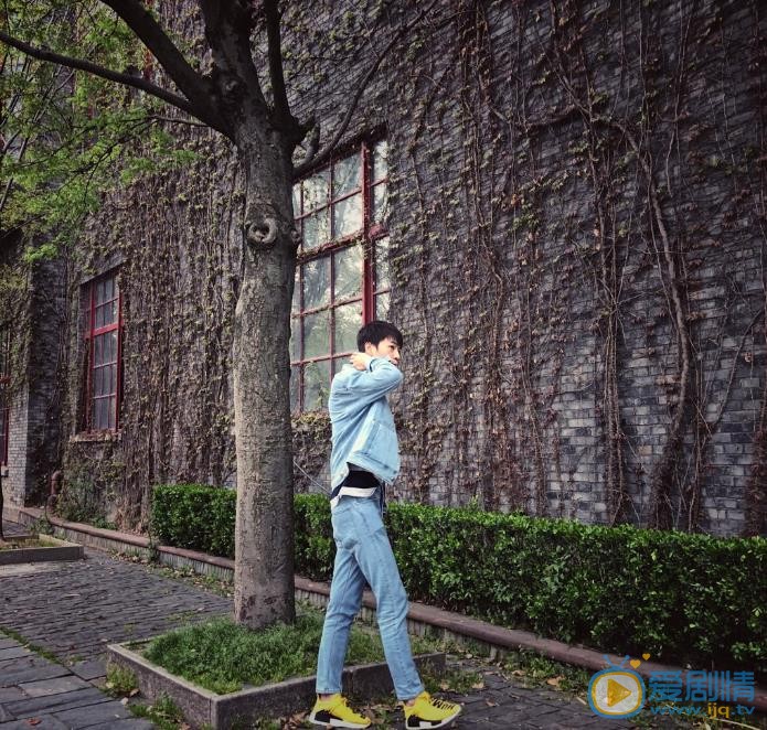 孟子荻旅行大片 孟子荻高清写真_孟子荻高清剧照