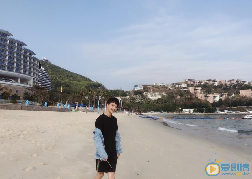 孟子荻旅行大片 孟子荻高清写真_孟子荻高清剧照