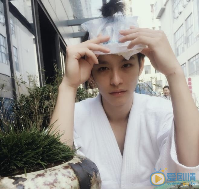 曹佑宁生活照 曹佑宁高清写真_曹佑宁高清剧照