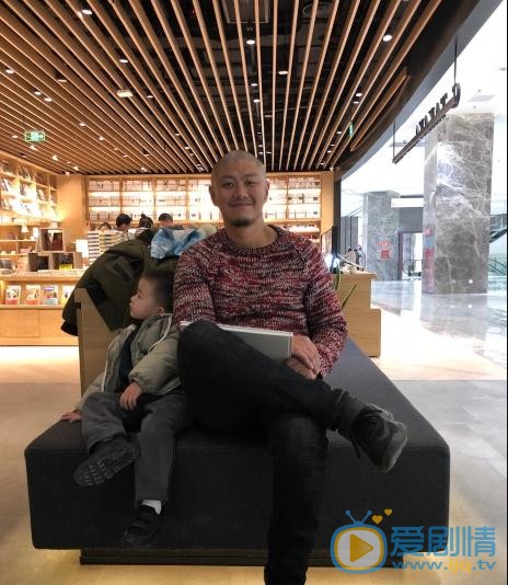 赵荀家人照 赵荀高清写真_赵荀高清剧照