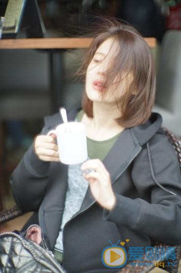 王浩燃气质写真 王浩燃高清写真_王浩燃高清剧照