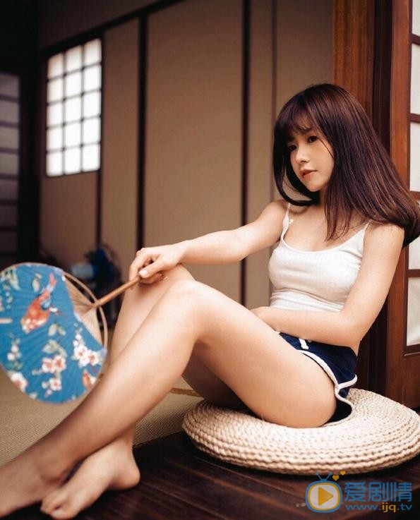 赖美云夏日写真 赖美云高清写真_赖美云高清剧照