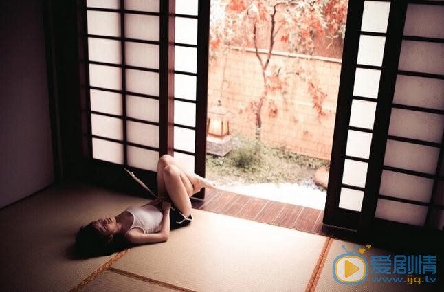 赖美云夏日写真 赖美云高清写真_赖美云高清剧照