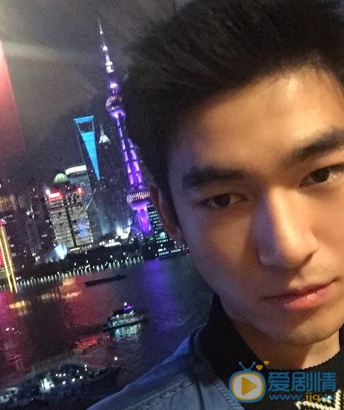 陈叶生生活照 陈叶生高清写真_陈叶生高清剧照