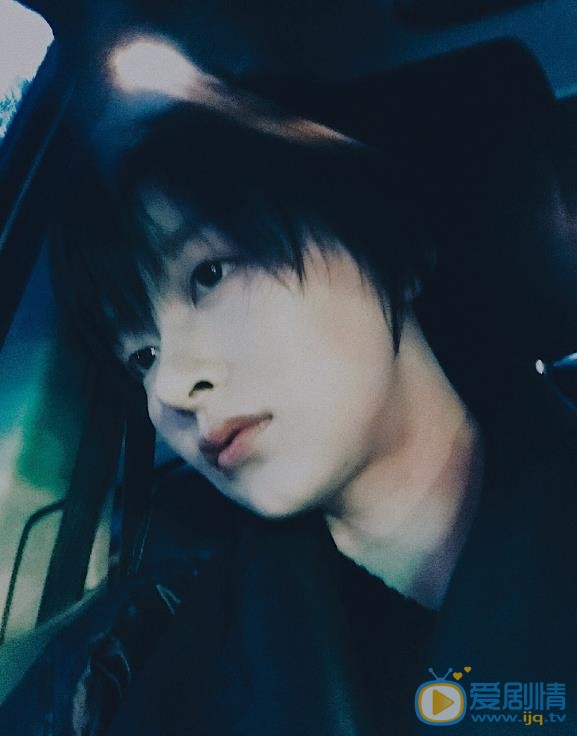 甜蜜暴击程亚楠是谁扮演的？甜蜜暴击程亚楠扮演者李萌萌个人资料、海量生活照