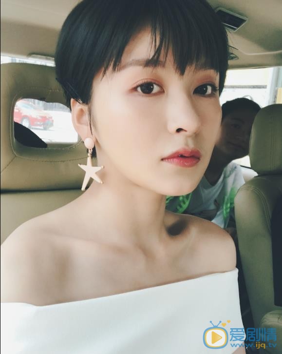 甜蜜暴击程亚楠是谁扮演的？甜蜜暴击程亚楠扮演者李萌萌个人资料、海量生活照