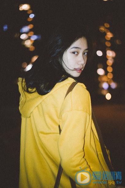 倪珂欣夜色写真 倪珂欣高清写真_倪珂欣高清剧照