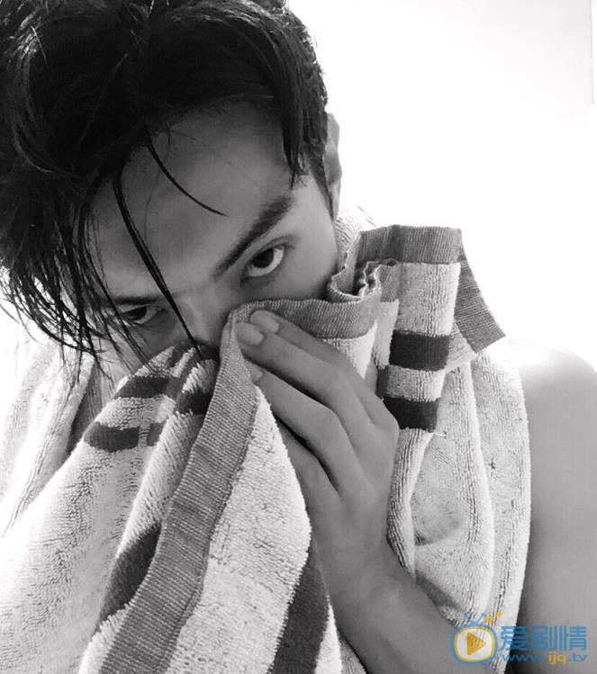 许凯硬汉写真 许凯硬汉写真