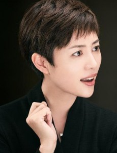 爱情进化论Sunnie是谁饰演的？ Sunnie扮演者张龄心个人资料、写真及生活照  欣赏