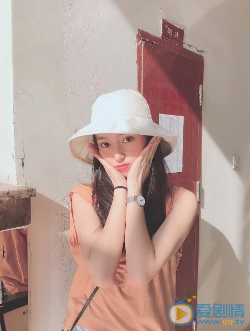 黄昊月气质写真 黄昊月高清写真_黄昊月高清剧照