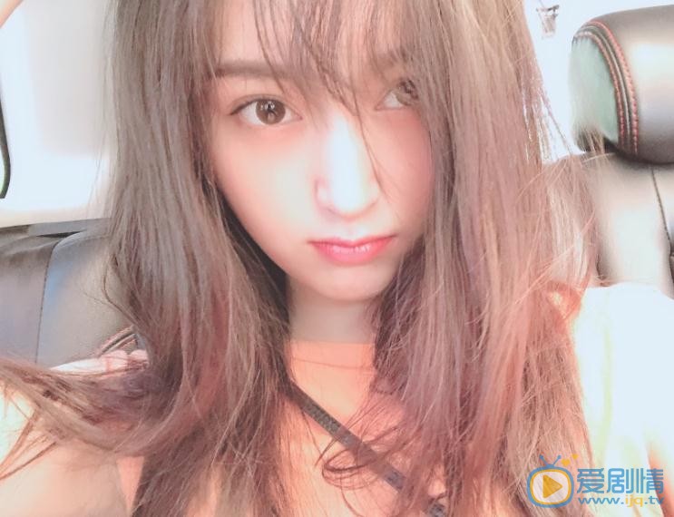 黄昊月可爱照 黄昊月高清写真_黄昊月高清剧照