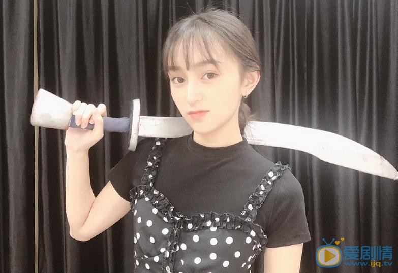 黄昊月生活照 黄昊月高清写真_黄昊月高清剧照