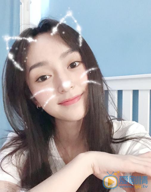 黄昊月可爱照 黄昊月高清写真_黄昊月高清剧照