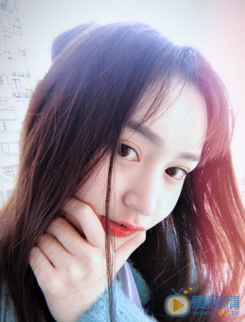 黄昊月生活照 黄昊月高清写真_黄昊月高清剧照