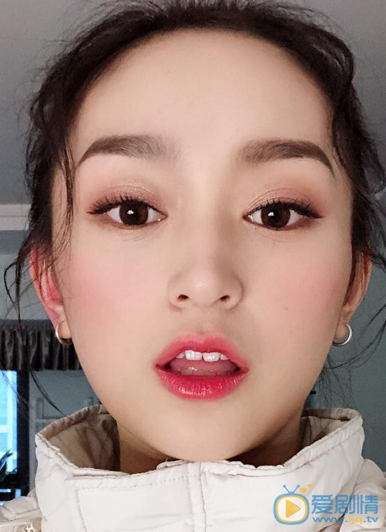 黄昊月可爱照 黄昊月高清写真_黄昊月高清剧照