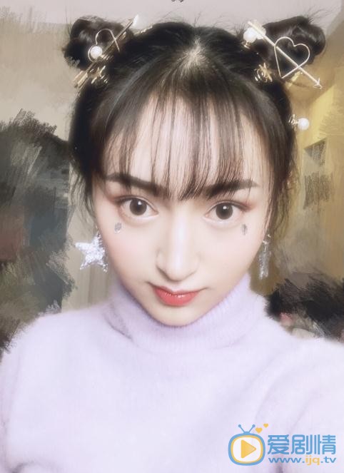 黄昊月可爱照 黄昊月高清写真_黄昊月高清剧照