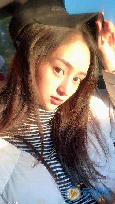 黄昊月生活照 黄昊月高清写真_黄昊月高清剧照