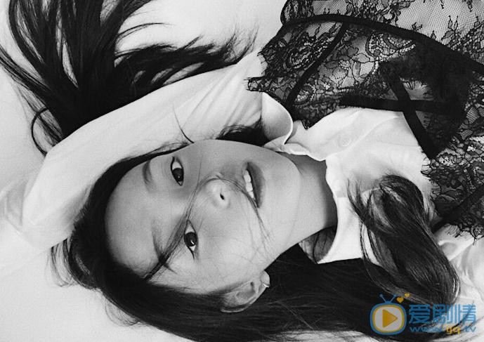 黄昊月生活照 黄昊月高清写真_黄昊月高清剧照