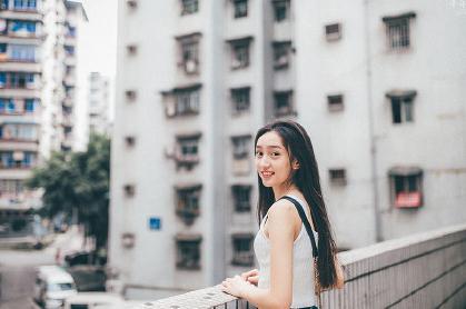 黄昊月制服写真 黄昊月高清写真_黄昊月高清剧照