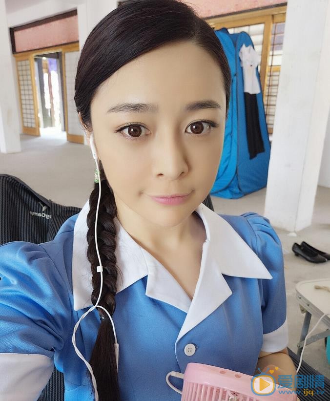李羿瑄自拍照 李羿瑄高清写真_李羿瑄高清剧照