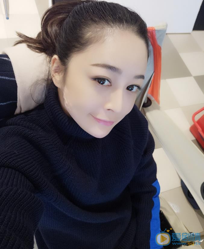 李羿瑄自拍照 李羿瑄高清写真_李羿瑄高清剧照