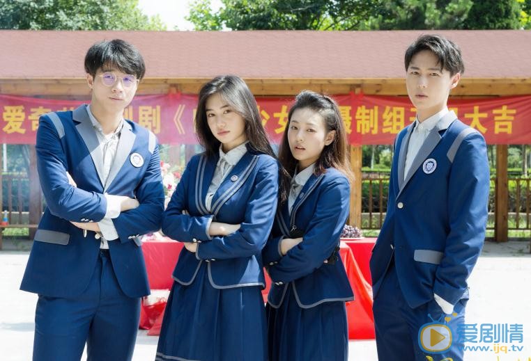 李明源《闪光少女》剧照 李明源高清写真_李明源高清剧照