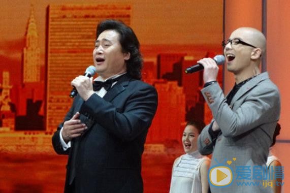 平安演出照 平安高清写真_平安高清剧照