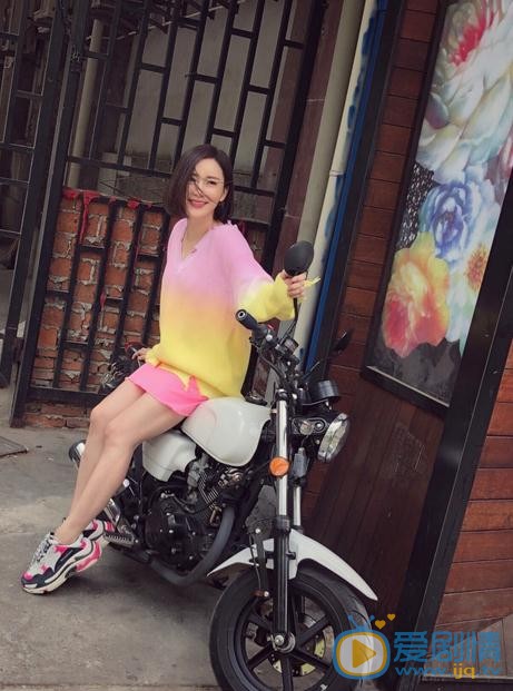 杨舒婷童年照 杨舒婷高清写真_杨舒婷高清剧照