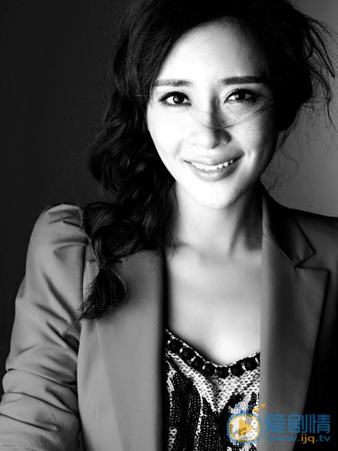 杨舒婷黑白写真 杨舒婷高清写真_杨舒婷高清剧照