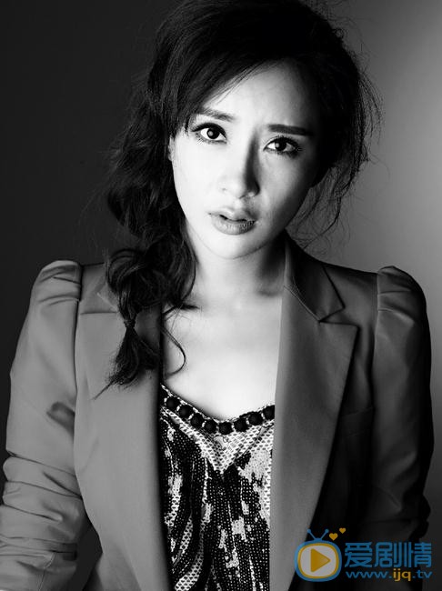 杨舒婷黑白写真 杨舒婷高清写真_杨舒婷高清剧照