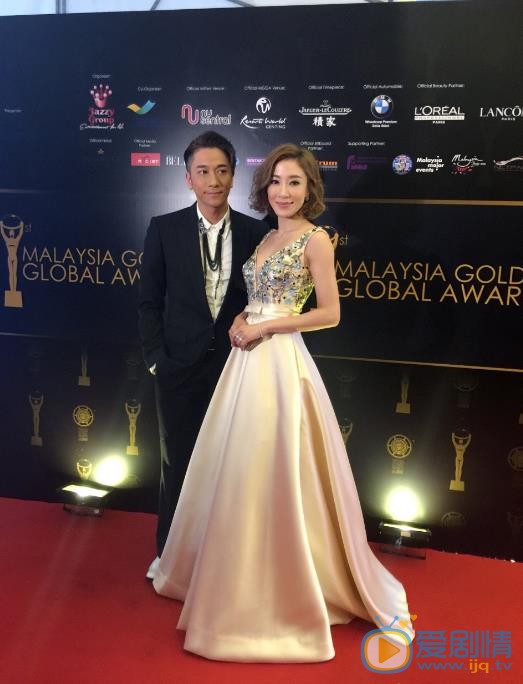 杨怡红毯照 杨怡高清写真_杨怡高清剧照